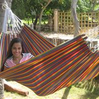 Hammock of cotton in fine narrow stripes. C082